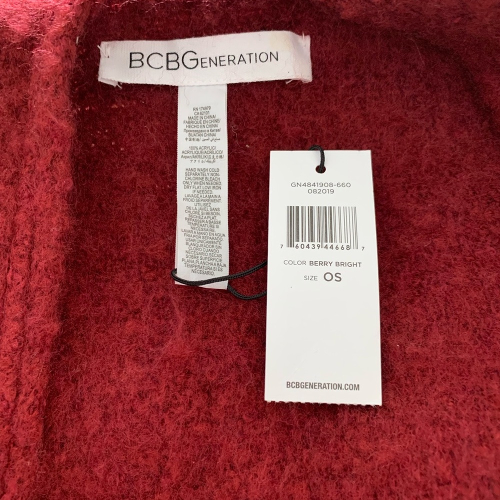 BCBG wrap with sleeves - Picture 4 of 5